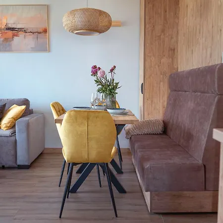 Goromania Apartment